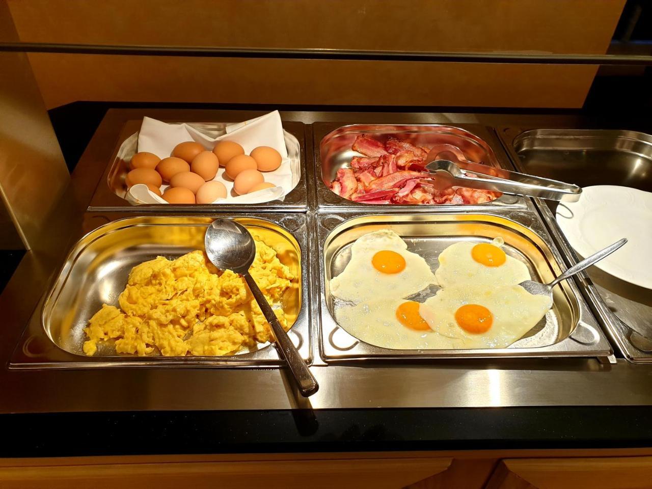 Hoepen 4* Schneverdingen